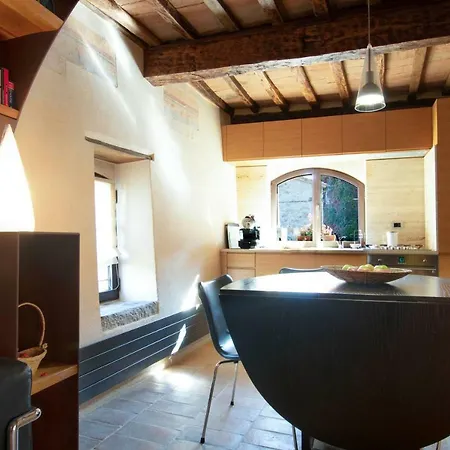 Larocchettina Apartment *