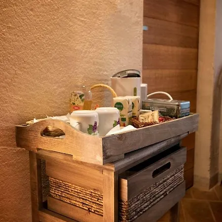 Larocchettina Apartment *